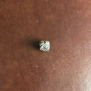 Pandora charm w clear crystals